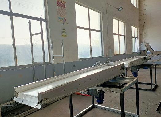 摆动布料机案例